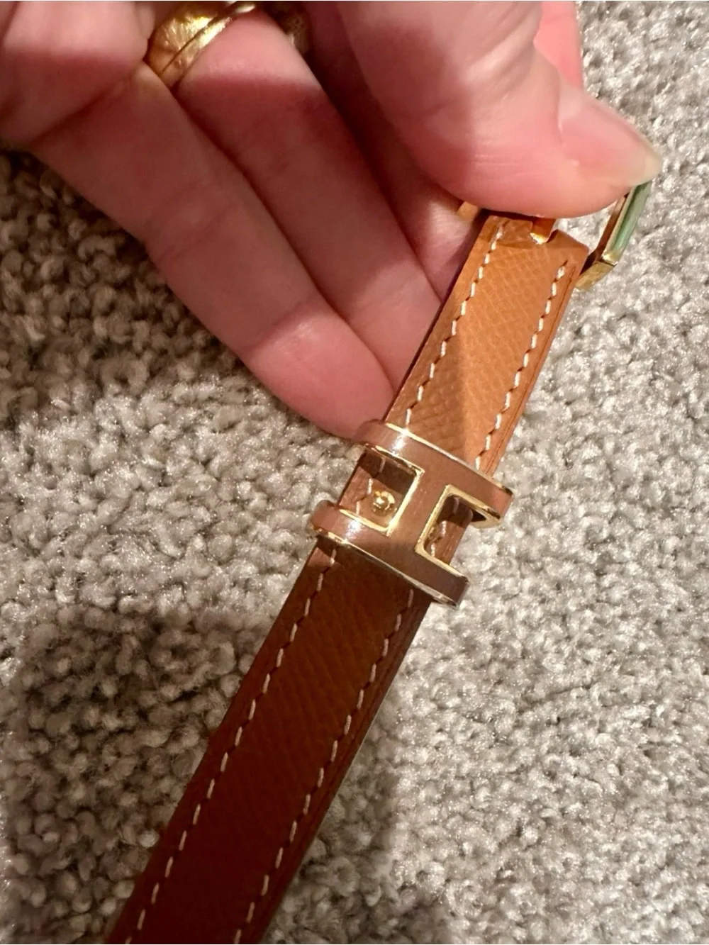 Hermes Tan Slim Leather Belt with Gold Buckle total length: 38 in / 97 cm